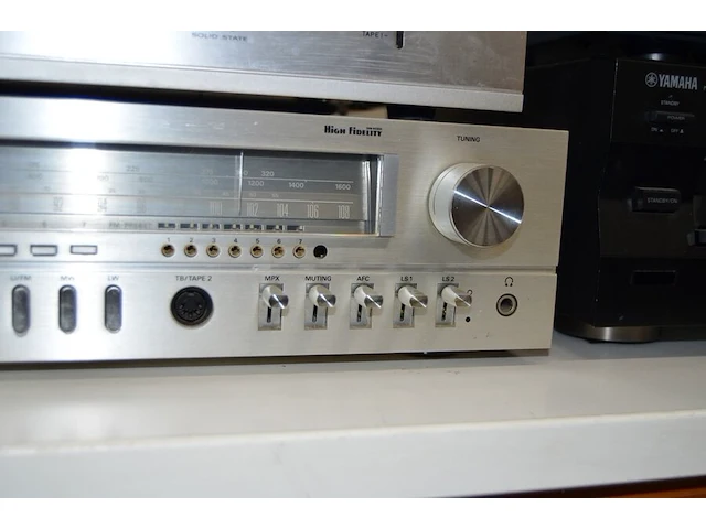 Versterker sony 1140 , radio tuner grundig r1000 - afbeelding 8 van  9