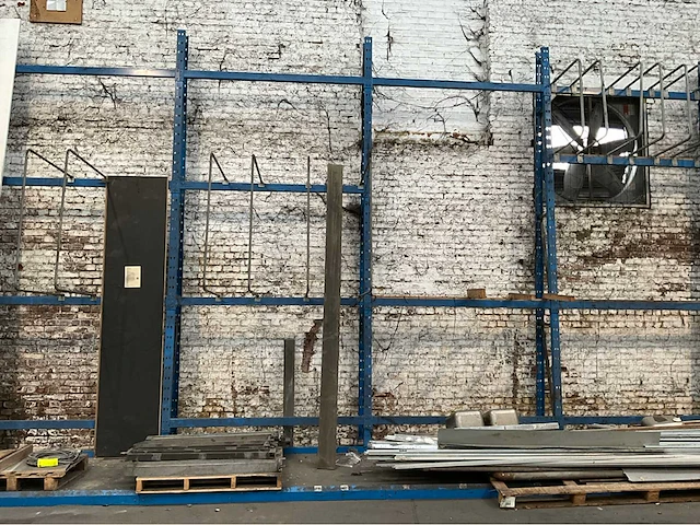 Verticaal - pallet racking 28m - afbeelding 11 van  17