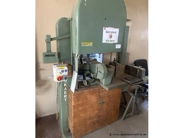 Verticale lintzaagmachine danckaert - afbeelding 2 van  5