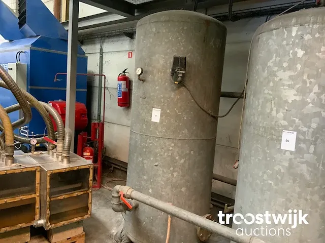 Verticale opslagtank - afbeelding 1 van  3