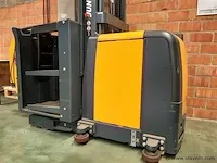 Verticale orderverzameltruck - afbeelding 1 van  5