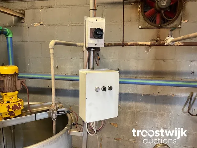 Verticale rvs verfmengtank - afbeelding 2 van  5
