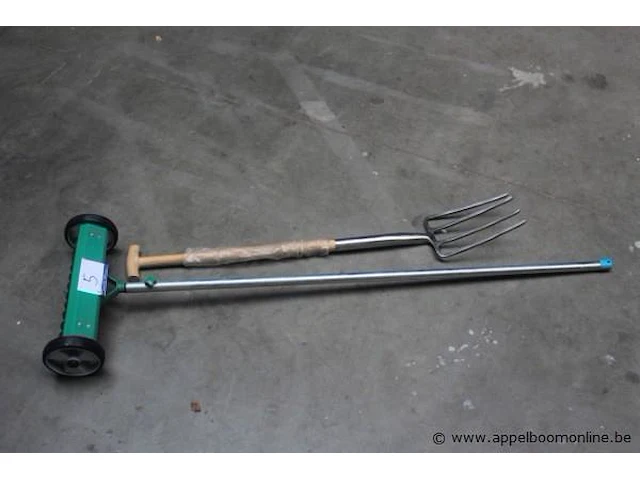 Verticuteer rol plus riek - afbeelding 1 van  2
