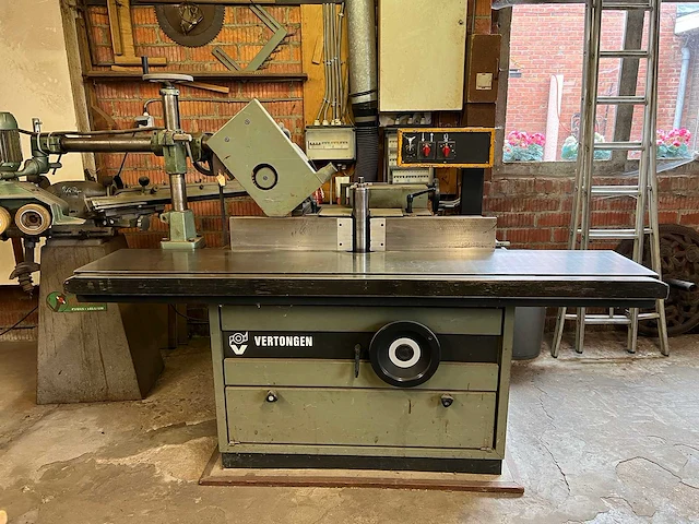 Vertongen - t04 - table moulders - 1982 - afbeelding 2 van  9