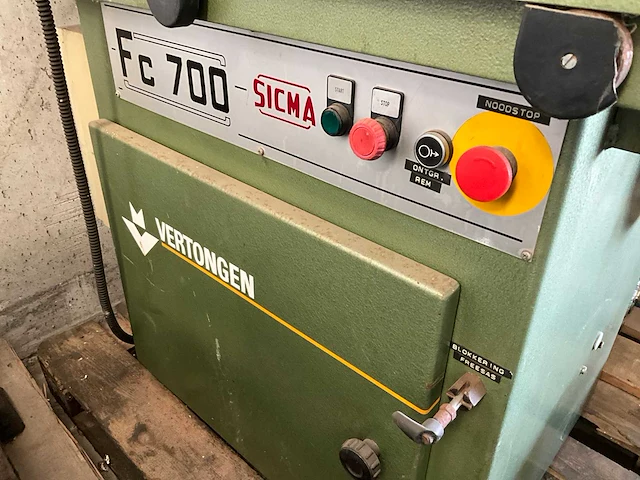Vertongen fc 700 sicma kantenfreesmachine - afbeelding 4 van  6