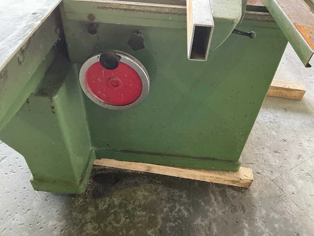 Vertongen formaatcirkelzaagmachine - afbeelding 8 van  10