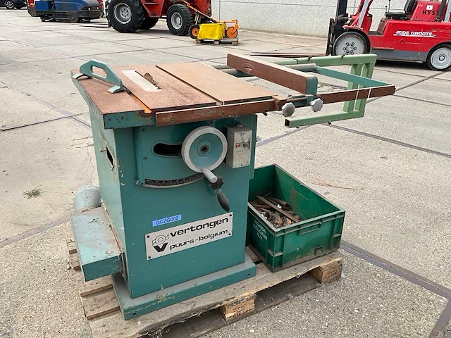 Vertongen paneelcirkelzaagmachine - afbeelding 1 van  6