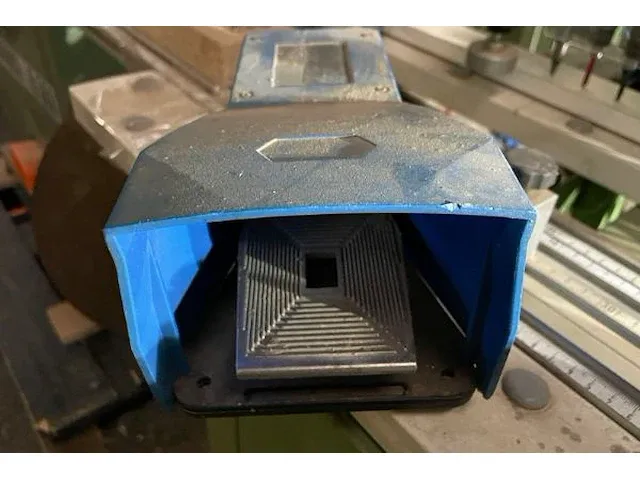 Vertongen potboormachine met rijboring - afbeelding 2 van  13