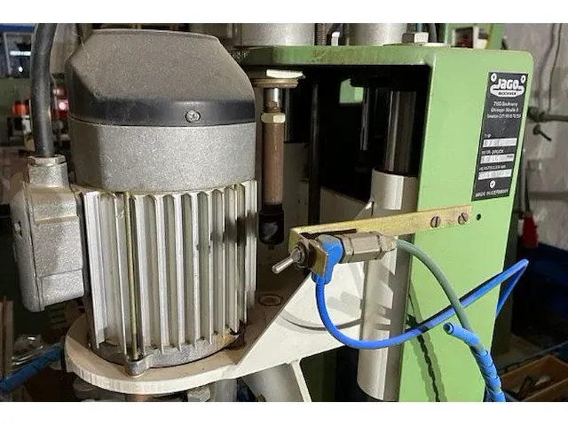 Vertongen potboormachine met rijboring - afbeelding 8 van  13