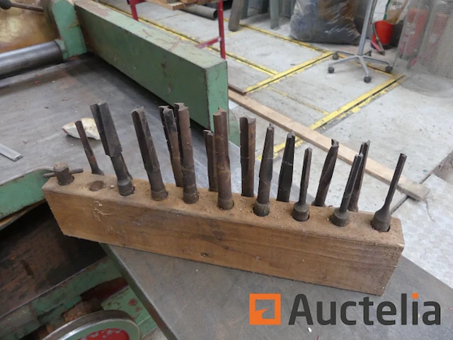Vertongen schaaf/jointer/boormachine combinatie model onleesbaar - afbeelding 8 van  16