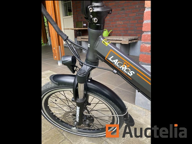 Vervoer elektrische vouwfiets lacros scamper - afbeelding 2 van  7