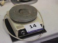 Verwarmde magneetroerder labinco, l32 - afbeelding 1 van  2
