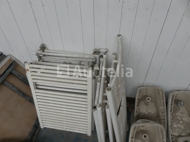 Verwarming, toilet, urinoir - afbeelding 3 van  5