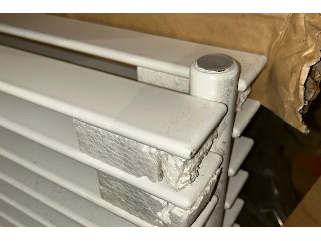 Verwarmingsradiator - afbeelding 3 van  4