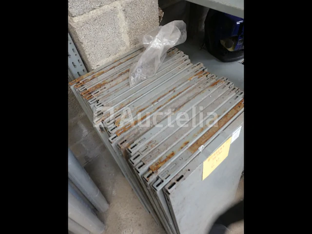 Verwijderbare metalen planken - afbeelding 5 van  5