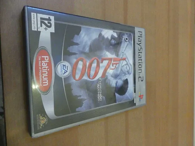 Verzameling james bond - afbeelding 21 van  52