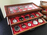 Verzameling zakhorloges (82x) inclusief 3 display kastjes - afbeelding 10 van  21