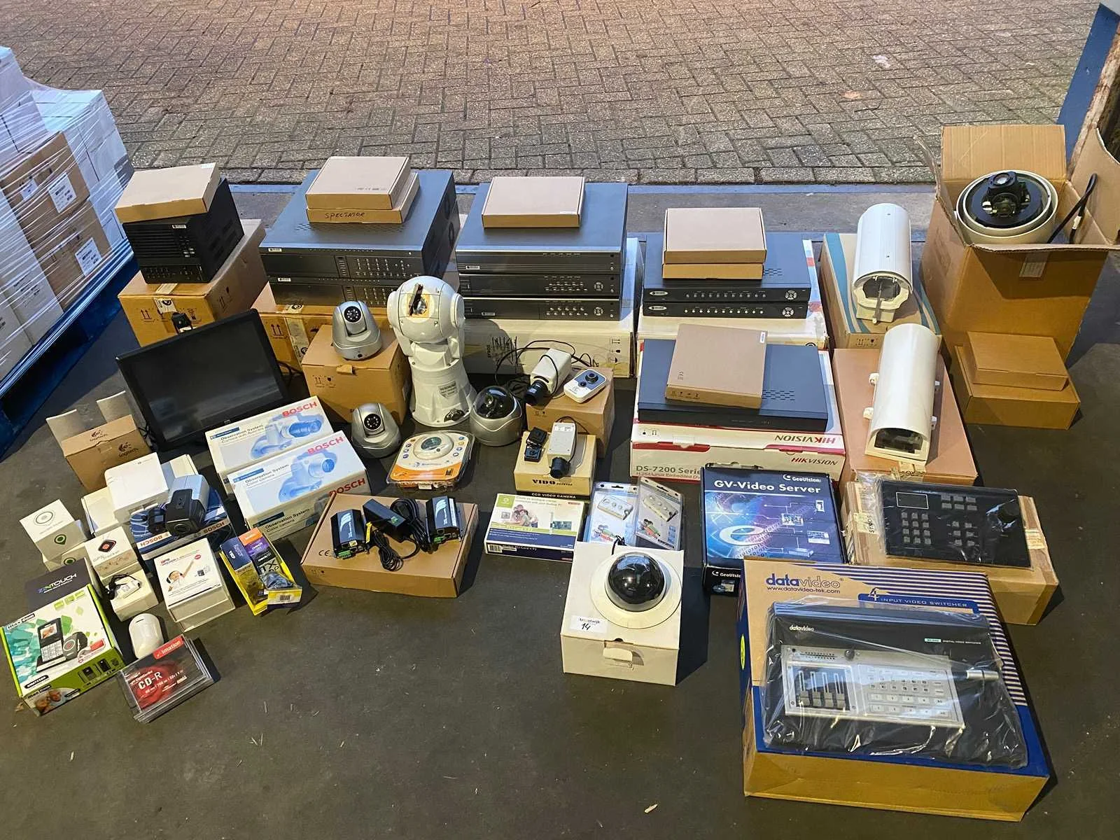 Verzamelveiling goederen afkomstig uit faillissement