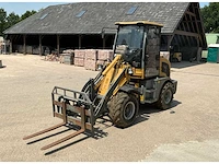 Verzamelveiling van bouwmaterialen, stellingen, intern transport en machines