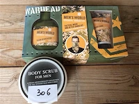 Verzorgingsproducten man - afbeelding 1 van  1
