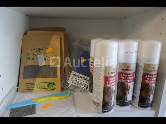 Verzorgingsproducten voor honden en katten - afbeelding 14 van  14