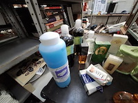 Verzorgingsprodukten - afbeelding 2 van  3