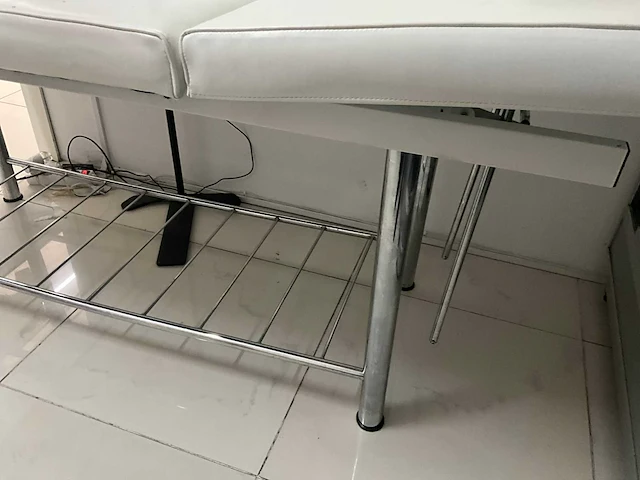Verzorgingstafel met staande lamp - afbeelding 2 van  15