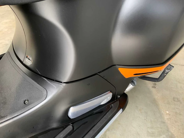 Vespa - gts 300 supersport abs - motorcycle - afbeelding 7 van  22