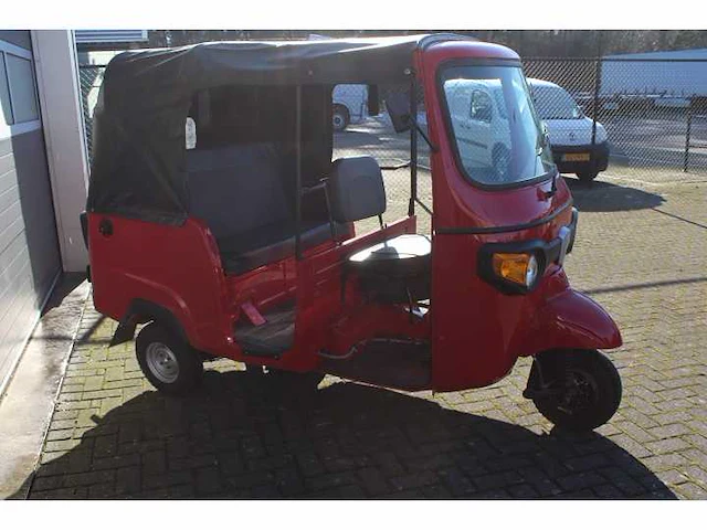 Vespa - piaggio ape city - triporteur - afbeelding 3 van  11