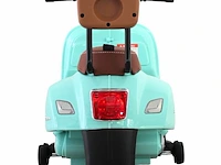 Vespa gts mini elektrische kinderscooter 6v - blauw - afbeelding 5 van  8