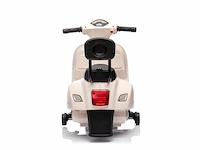 Vespa gts mini elektrische kinderscooter 6v - wit - afbeelding 4 van  5