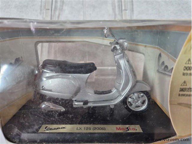 Vespa lx 125 - afbeelding 2 van  3