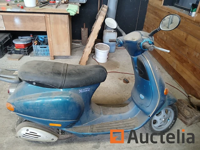 Vespa oxbow - afbeelding 1 van  4