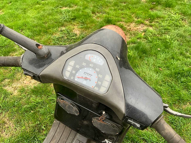 Vespa piaggio 50 special - zwart - project - afbeelding 2 van  14