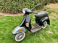 Vespa piaggio 50 special - zwart - project - afbeelding 1 van  14