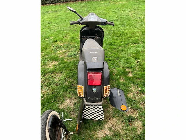 Vespa piaggio 50 special - zwart - project - afbeelding 11 van  14