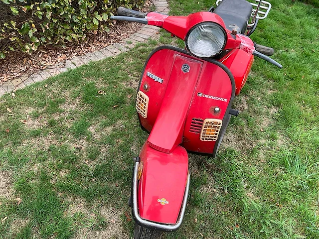 Vespa piaggio pk50xl rood - project - afbeelding 2 van  17