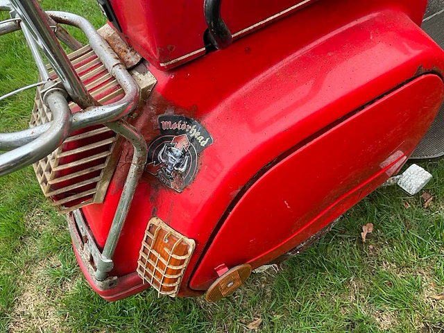 Vespa piaggio pk50xl rood - project - afbeelding 7 van  17