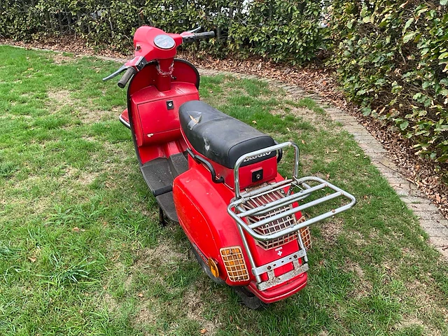 Vespa piaggio pk50xl rood - project - afbeelding 11 van  17
