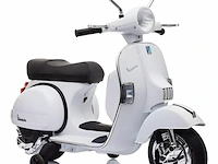 Vespa px150 elektrische kinderscooter 12v - wit - afbeelding 2 van  10