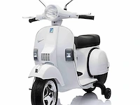 Vespa px150 elektrische kinderscooter 12v - wit - afbeelding 1 van  10