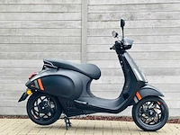Vespa sprint s elettrica scooter - afbeelding 4 van  9