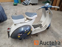 Vespa - afbeelding 3 van  3