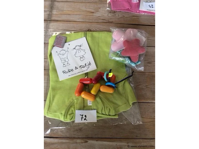 Vestje rube & rutje maat 68 + 2items - afbeelding 1 van  2