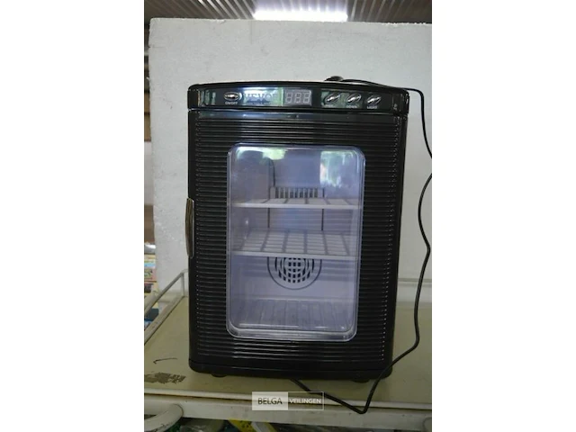 Vevor broedmachine 220v 47x34cm - afbeelding 1 van  7