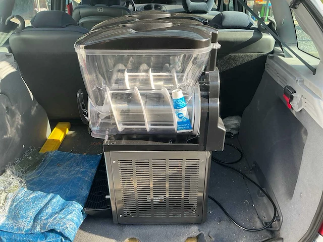Vevor x-300 slushmachine - afbeelding 2 van  6