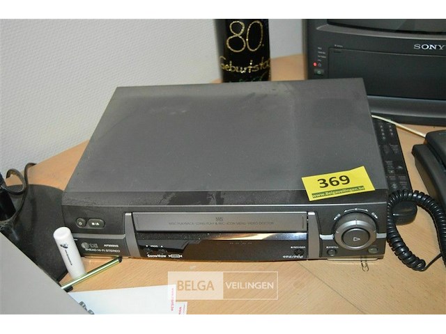 Vhs videospeler lg - afbeelding 1 van  3