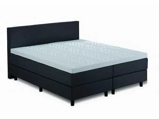 Vi set boxspring 200x200 - afbeelding 1 van  1