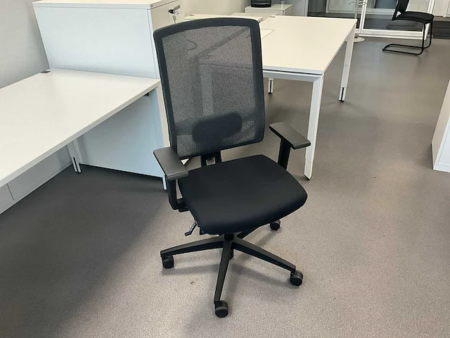 Viasit linea ergonomische bureaustoelen (4x) - afbeelding 1 van  10