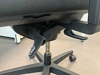 Viasit linea ergonomische bureaustoelen (4x) - afbeelding 7 van  10